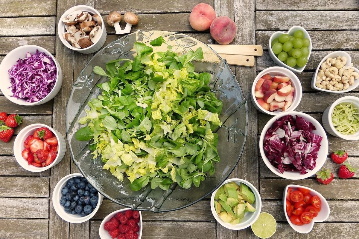 are-salads-safe-during-pregnancy